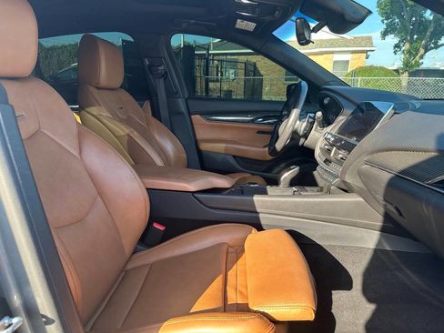 Used 2020 Cadillac CT5 Sport w/ Platinum Package RWD image 17