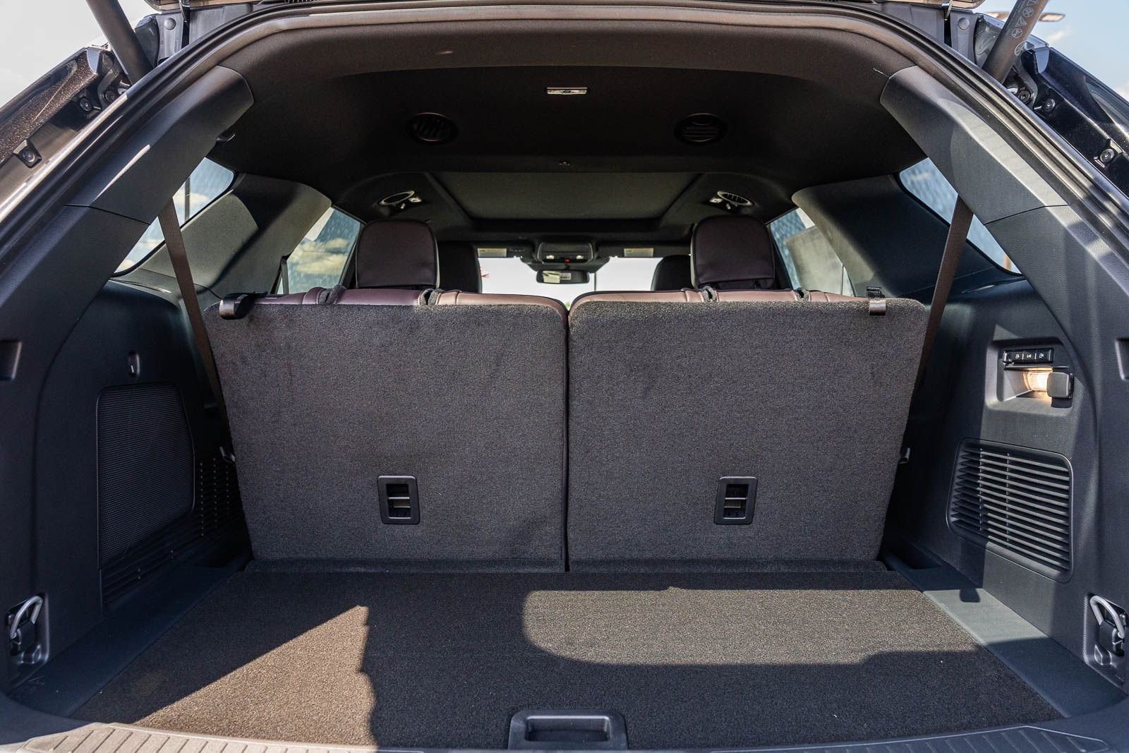 New 2026 Ford Explorer Platinum RWD image 12