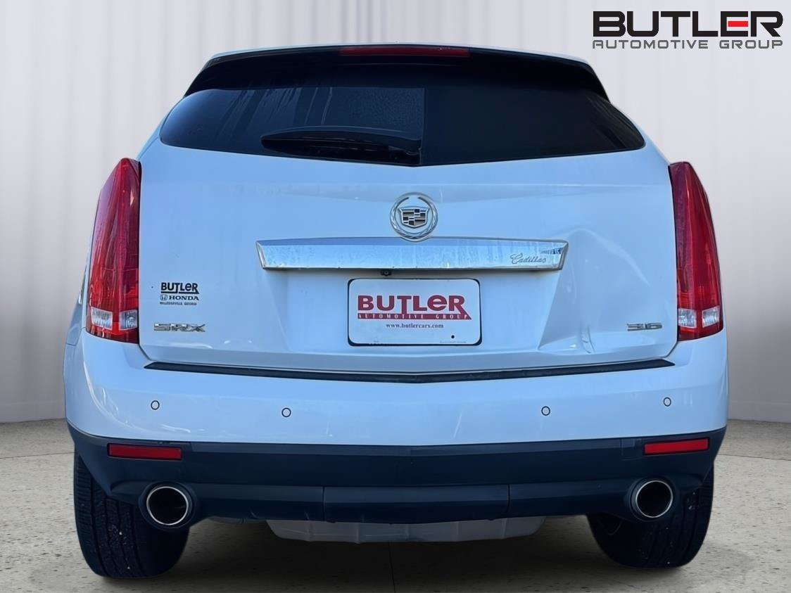 Used 2016 Cadillac SRX Premium w/ Driver Assist Package FWD image 5