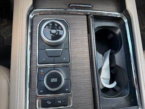 Used 2022 Ford Expedition Max Limited AWD/4WD image 21