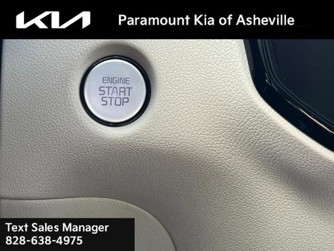 New 2025 Kia Sorento EX image 10
