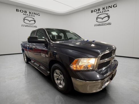 Used 2017 RAM 1500 Classic SLT image 7