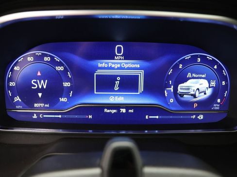 Used 2024 Chevrolet Tahoe High Country w/ Advanced Technology Package image 26