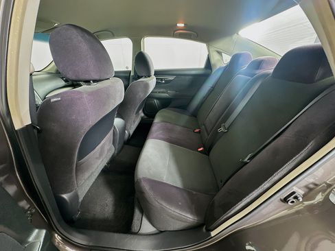 Used 2013 Nissan Altima 2.5 S FWD image 25