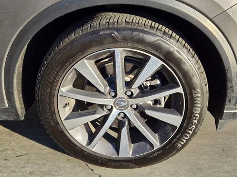 Certified 2025 Acura MDX w/ Technology Package image 7