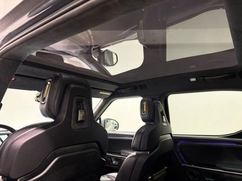 Used 2022 Rivian R1T Launch Edition image 34