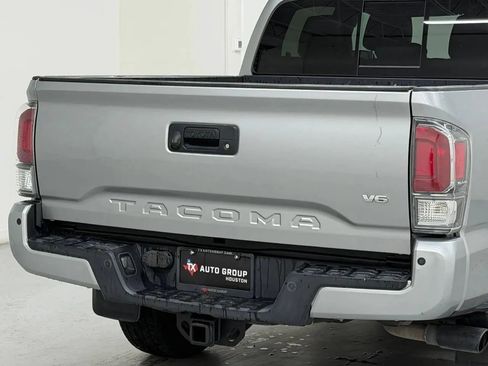 Used 2022 Toyota Tacoma TRD Sport RWD image 38