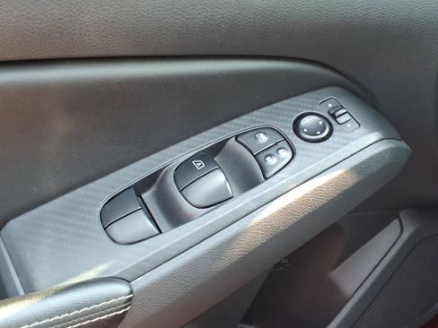 Used 2024 Nissan Altima 2.5 SV FWD image 16