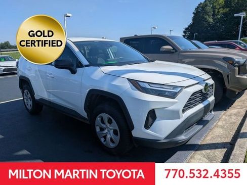 Used 2023 Toyota RAV4 LE FWD image 2