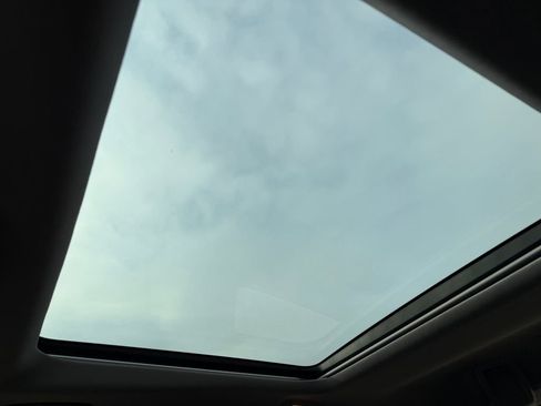 Used 2020 Honda Pilot Elite image 33