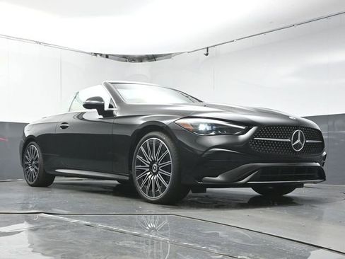 New 2026 Mercedes-Benz CLE 300 4MATIC Cabriolet image 32