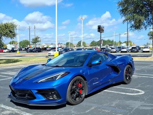 Used 2022 Chevrolet Corvette Stingray Premium Cpe w/ Z51 Performance Package RWD image 12