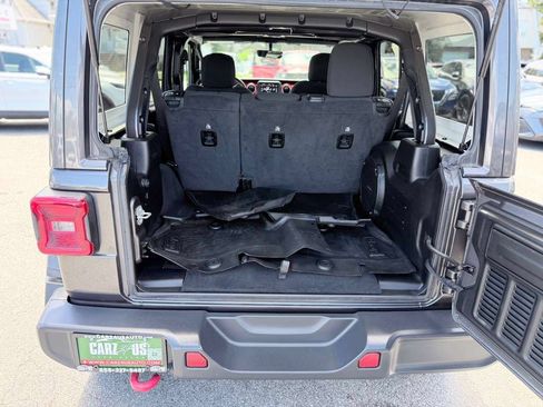 Used 2021 Jeep Wrangler Unlimited Rubicon AWD/4WD image 14