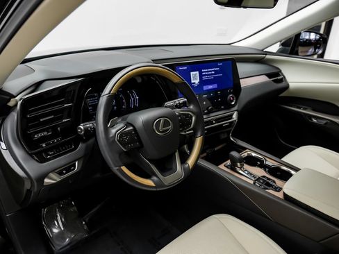 Used 2024 Lexus RX 350 Premium w/ Accessory Package (Z1) AWD/4WD image 6
