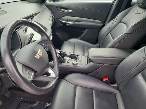 Used 2023 Cadillac XT4 Premium Luxury FWD image 23