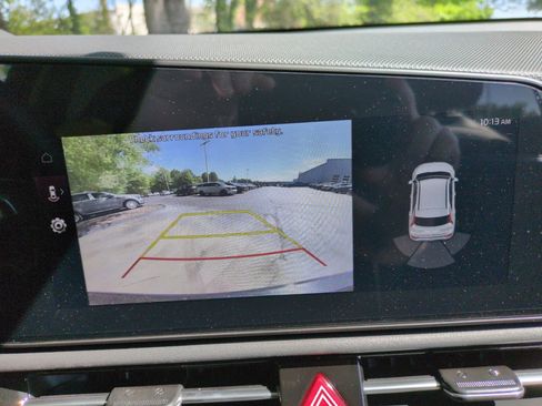 New 2026 Kia Niro EX FWD image 30