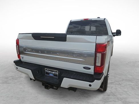 Used 2020 Ford F250 Platinum w/ FX4 Off-Road Package AWD/4WD image 10