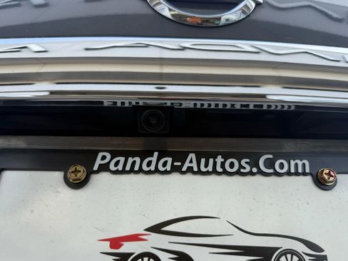 Used 2015 Nissan Pathfinder SL w/ SL Tech Package image 48