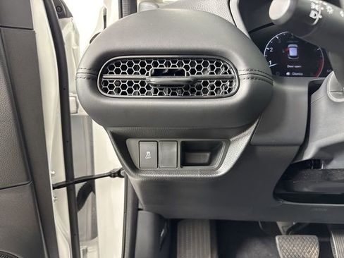 Certified 2026 Honda HR-V LX image 16