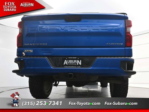 Used 2022 Chevrolet Silverado 1500 Custom AWD/4WD image 18