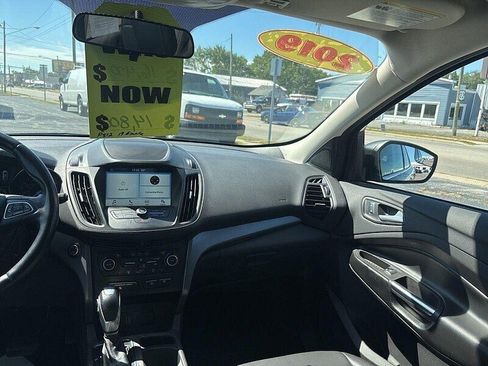 Used 2019 Ford Escape SEL AWD/4WD image 25