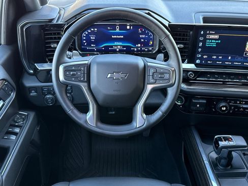 Certified 2025 Chevrolet Silverado 1500 RST w/ Convenience Package II image 15