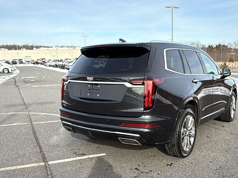 Used 2020 Cadillac XT6 Premium Luxury image 7