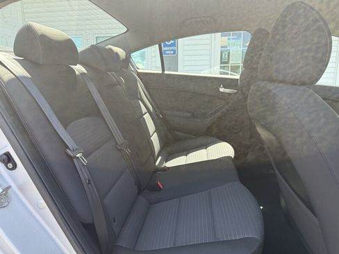 Used 2018 Kia Forte LX w/ LX Popular Package FWD image 14