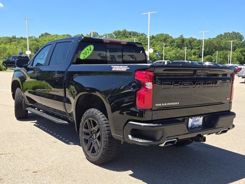 Used 2024 Chevrolet Silverado 1500 LT Trail Boss w/ LT Trail Boss Premium Package AWD/4WD image 13