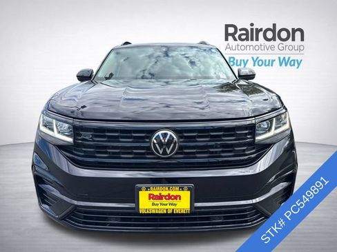Used 2023 Volkswagen Atlas SEL R-Line AWD/4WD image 2