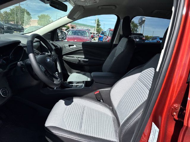 Used 2019 Ford Escape SE AWD/4WD image 9