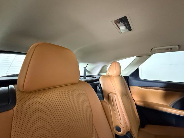 Used 2022 Lexus RX 350L Premium w/ Premium Package AWD/4WD image 23