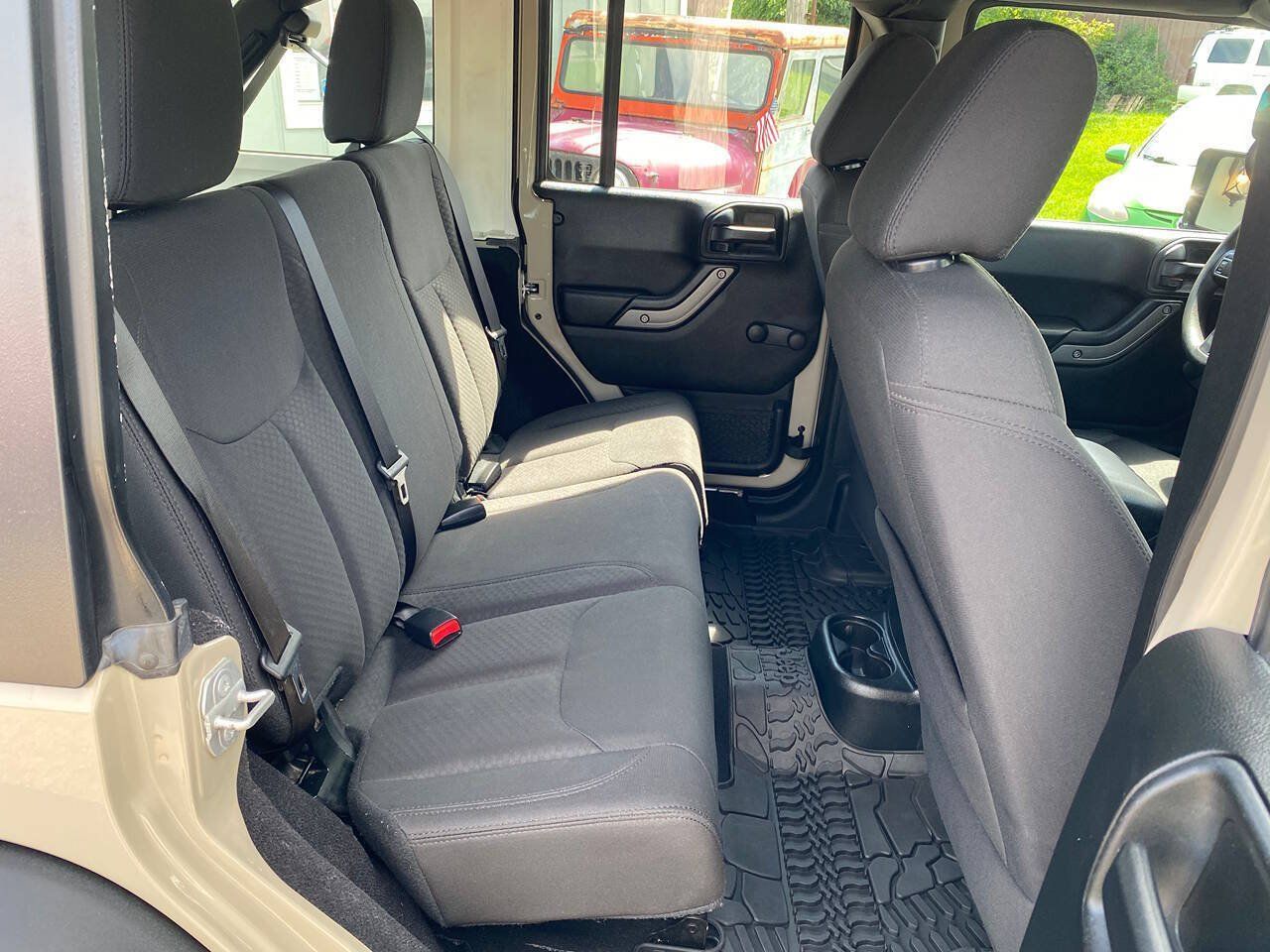 Used 2018 Jeep Wrangler Unlimited Sport AWD/4WD image 20