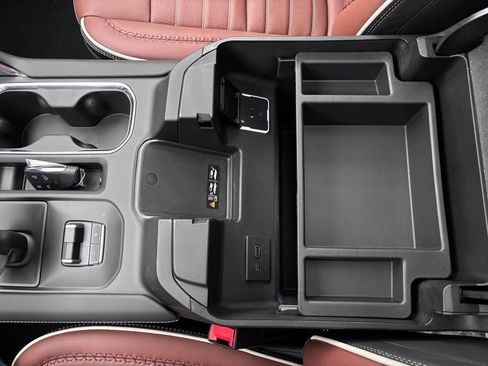 New 2026 GMC Sierra 1500 Denali Ultimate w/ LPO, Black Badging Package image 35