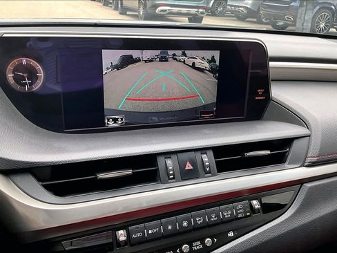 Used 2019 Lexus ES 350 F Sport w/ Accessory Package 2 FWD image 26