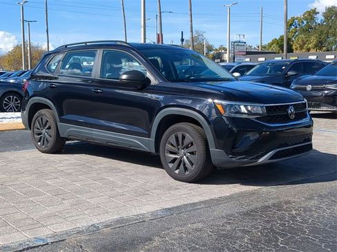 Certified 2024 Volkswagen Taos S image 2