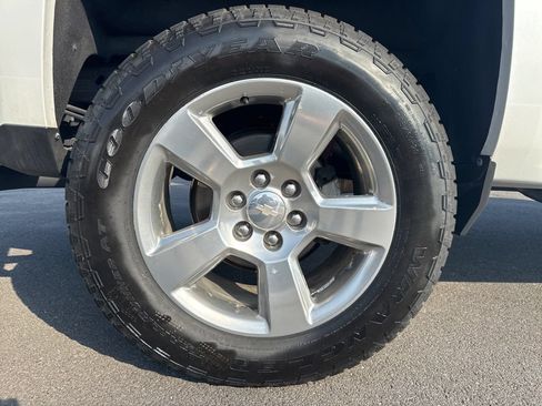 Used 2018 Chevrolet Silverado 1500 LT w/ All Star Edition AWD/4WD image 12
