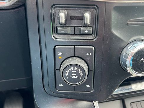 Used 2023 Ford F150 Raptor AWD/4WD image 33