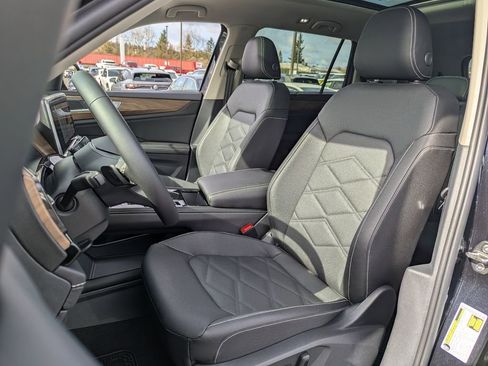 New 2026 Volkswagen Atlas SE image 26