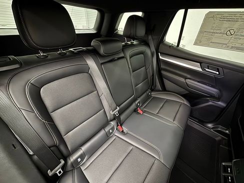 New 2026 GMC Terrain Elevation w/ Elevation Premium Package image 38