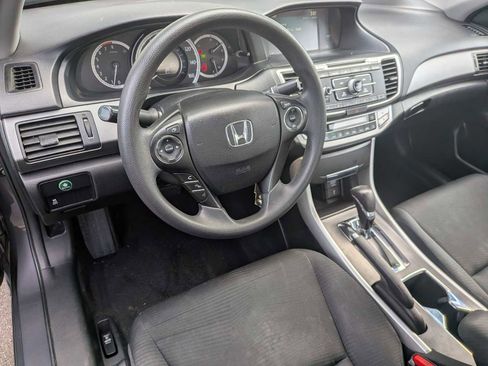 Used 2014 Honda Accord LX image 12