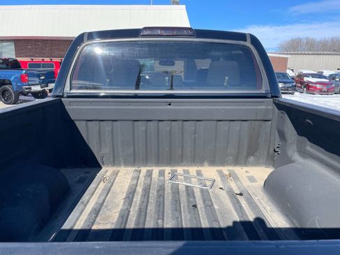 Used 2017 Toyota Tundra SR5 image 5