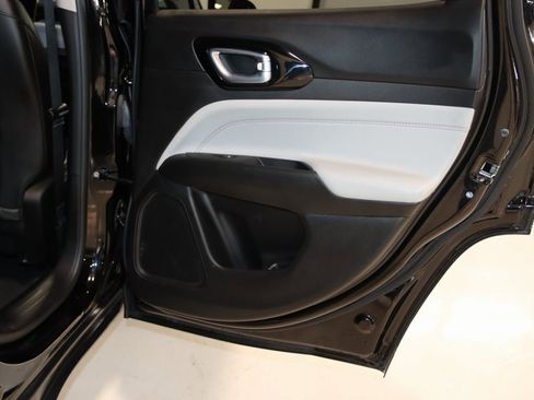 Used 2022 Jeep Compass Limited image 56