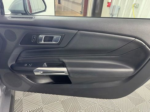 Used 2025 Ford Mustang GT Premium image 21