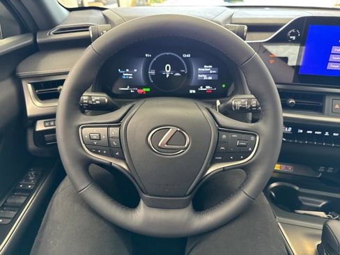 New 2026 Lexus UX 300h AWD image 19
