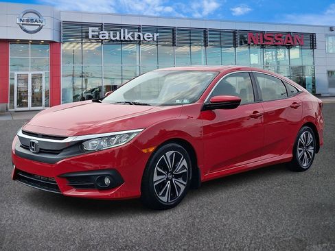 Used 2018 Honda Civic EX-L image 3