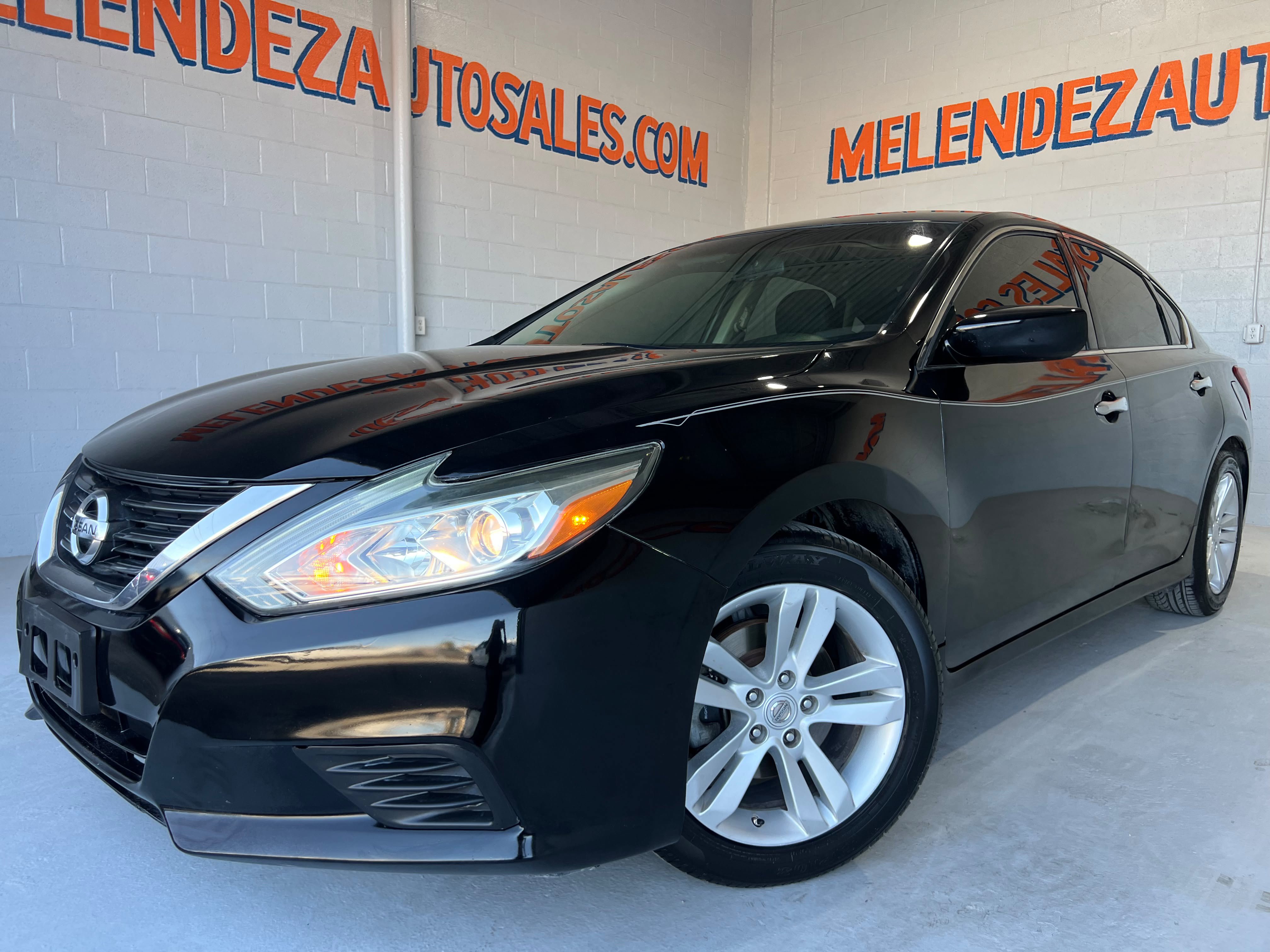 Used 2016 Nissan Altima 2.5 S w/ Power Driver Seat Package FWD image 1