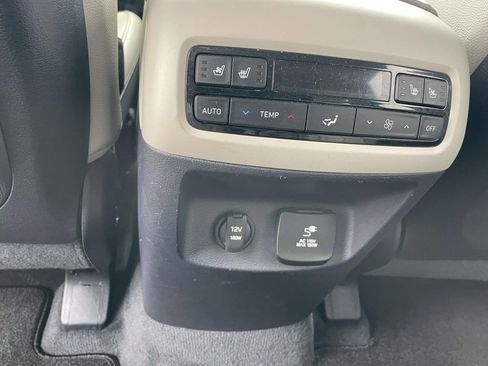 Used 2023 Hyundai Palisade Limited AWD/4WD image 11