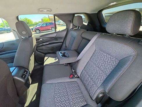 Used 2024 Chevrolet Equinox LT AWD/4WD image 25