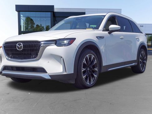 Used 2024 MAZDA CX-90 Plug-In Hybrid w/ Premium Pkg AWD/4WD image 9
